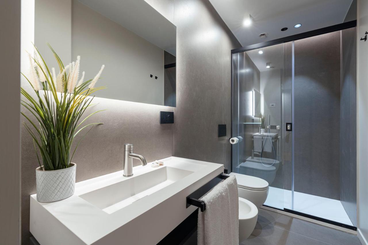 Aera Luxury Suites - 303 304 305 Катания Экстерьер фото