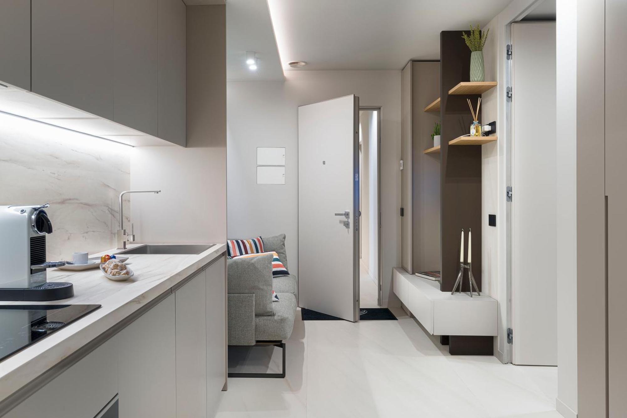 Aera Luxury Suites - 303 304 305 Катания Экстерьер фото